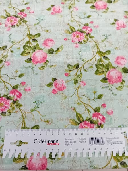 20260704_183303 Patchwork - Meterware - Northcott - Rosen - Noten - Paisleys